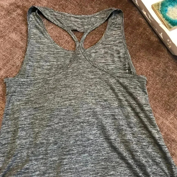 3 Gray Women's Workout Tops Small/ XS - Picture 8 of 15